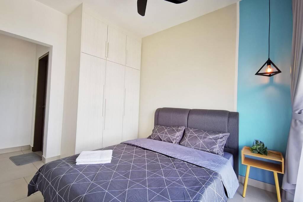 Astetica Pool & View High Floor 100mbps Wifi Netflix * Seri Kembangan